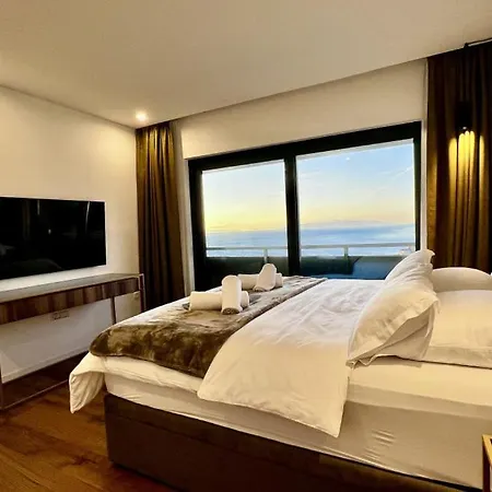 Villa Beautiful Palazzo Blue - *