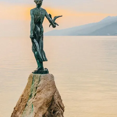 Beautiful Palazzo Blue - Villa *